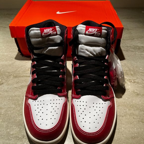 Air Jordan One Trophy Rooms - Picture 2 of 6